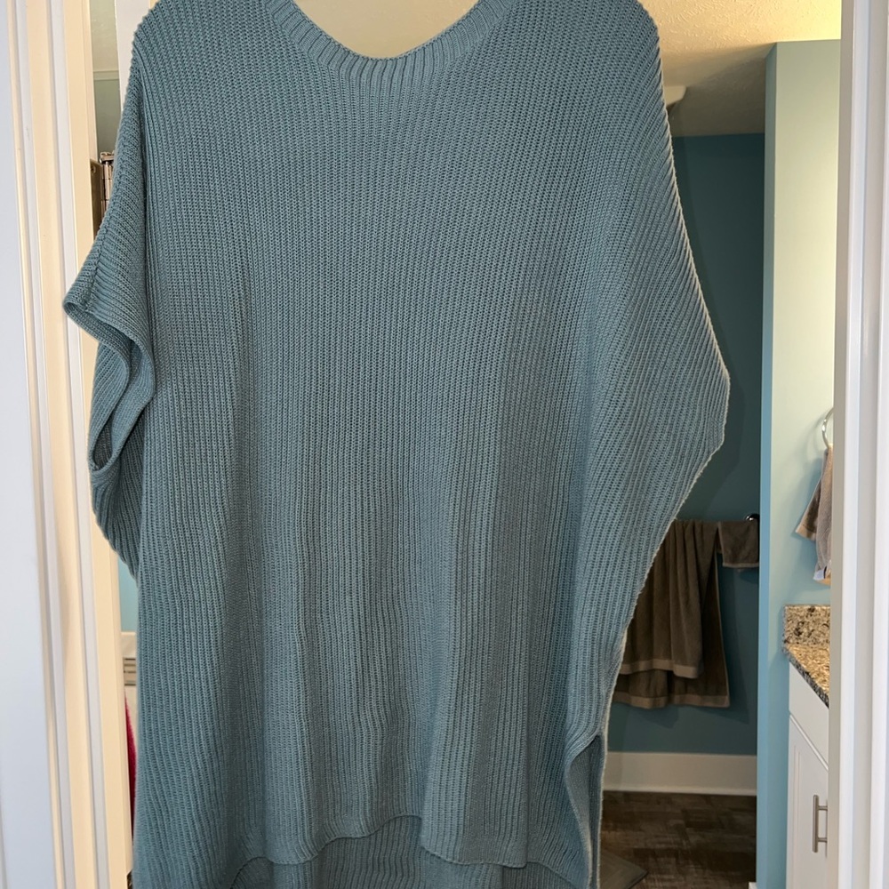 Women's Blue Sweater